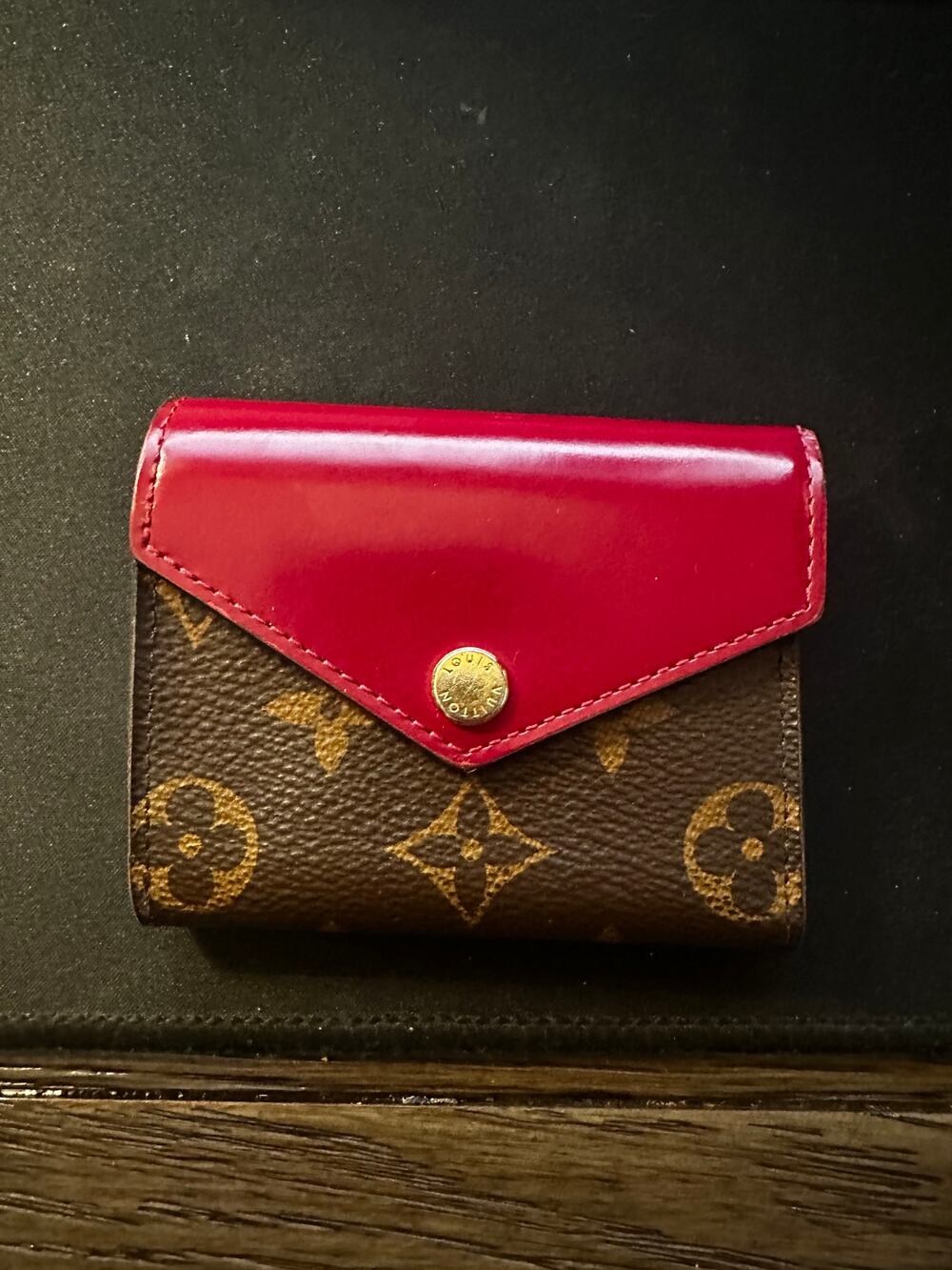 LOUIS VUITTON ZOE WALLET-TS2178 (2018)